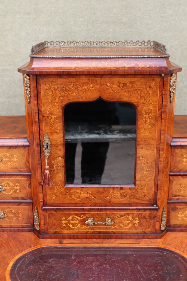 Superb quality English mid to late Victorian Burr walnut Bonheur du jour or ladies writing table